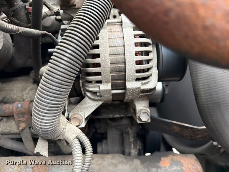 image for item FB7972 2015 International 4300 box truck