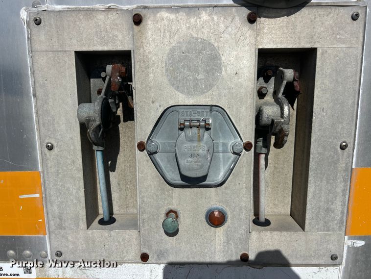 image for item FC5018 1996 Kentucky dry van trailer