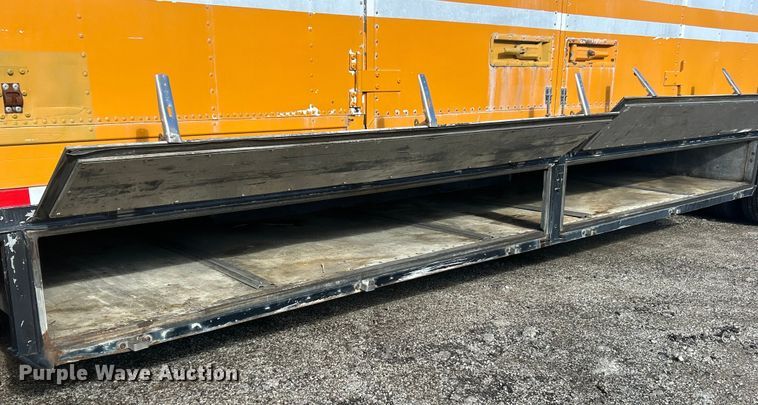 image for item FC5023 1999 Kentucky dry van trailer