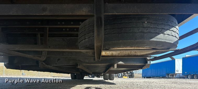 image for item FC5023 1999 Kentucky dry van trailer