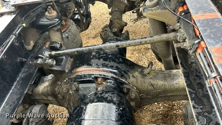 image for item FC5043 2016 Peterbilt 579 semi truck