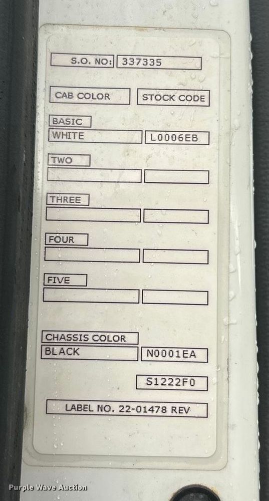 image for item FC5043 2016 Peterbilt 579 semi truck