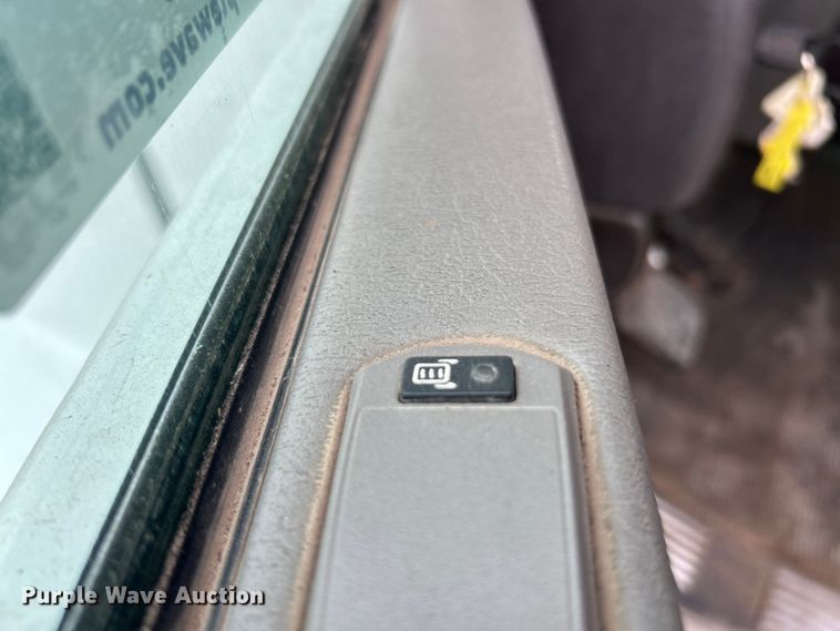 image for item FC5080 2012 Kenworth T800 semi truck