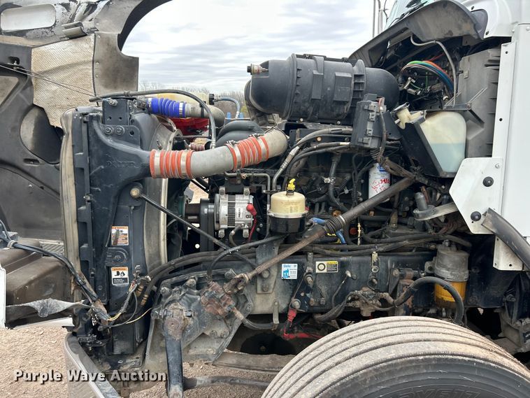 image for item FC5080 2012 Kenworth T800 semi truck