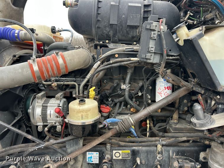 image for item FC5080 2012 Kenworth T800 semi truck