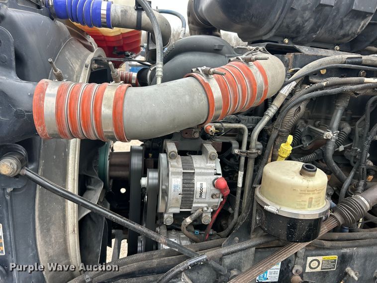 image for item FC5080 2012 Kenworth T800 semi truck