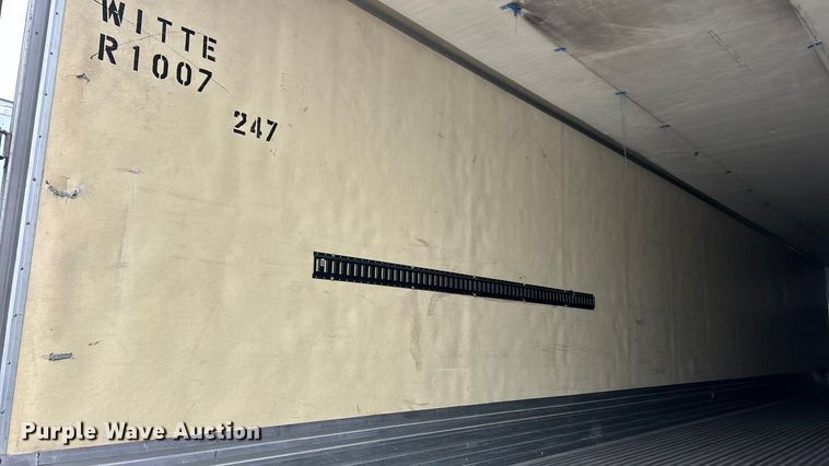 image for item FC5129 2009 Utility refrigerated van trailer