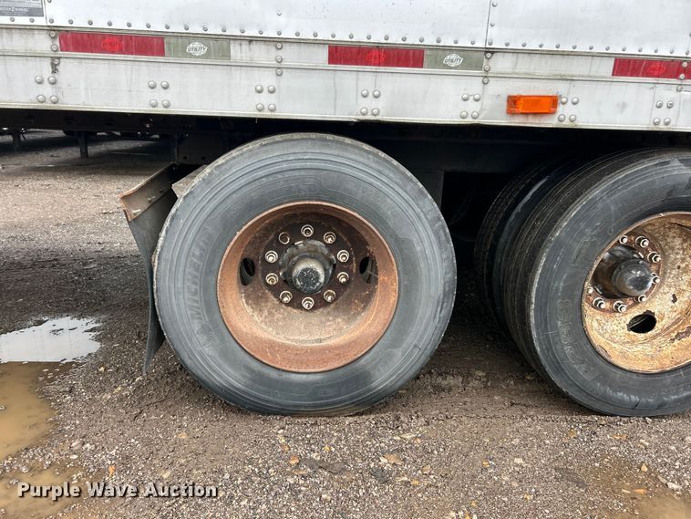 image for item FC5129 2009 Utility refrigerated van trailer