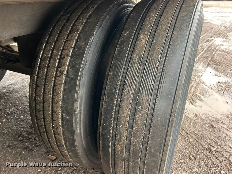 image for item FC5129 2009 Utility refrigerated van trailer