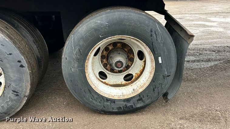 image for item FC5130 2008 Utility refrigerated van trailer