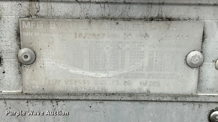 image for item FC5130 2008 Utility refrigerated van trailer