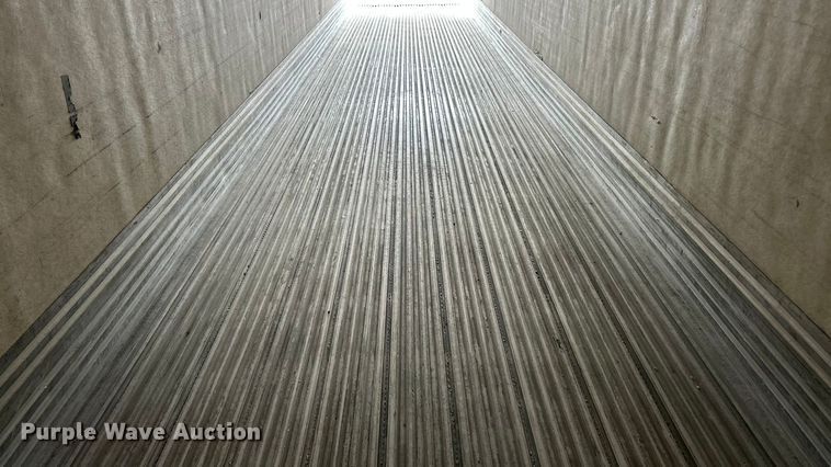 image for item FC5131 2009 Utility refrigerated van trailer