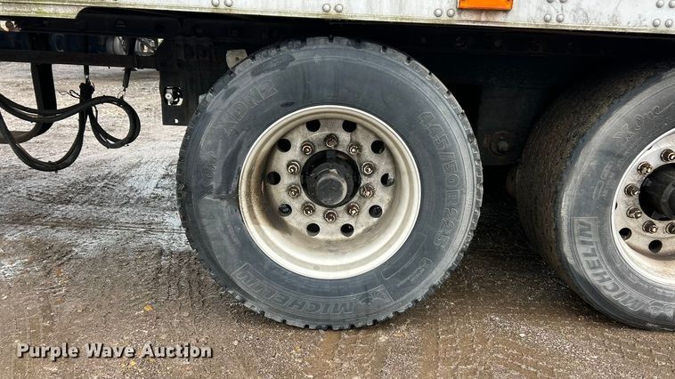 image for item FC5131 2009 Utility refrigerated van trailer