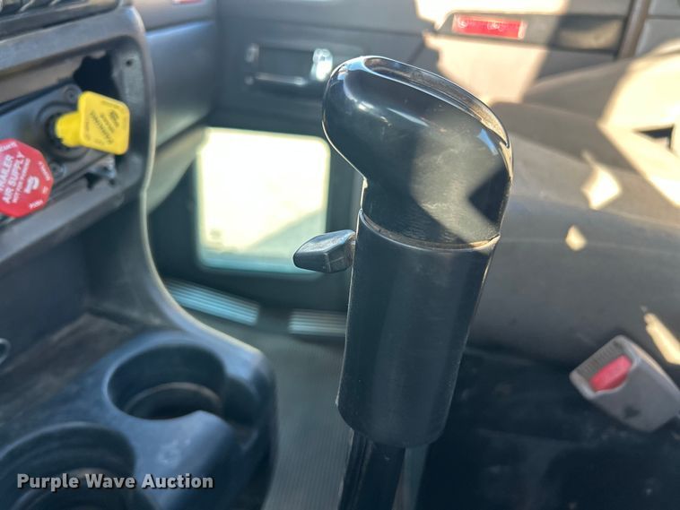 image for item FC5167 2012 Kenworth T800 semi truck