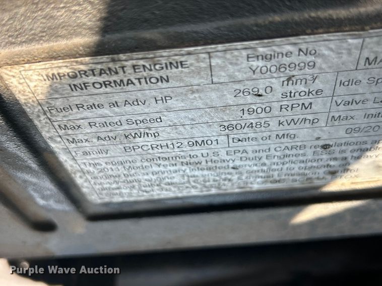 image for item FC5167 2012 Kenworth T800 semi truck