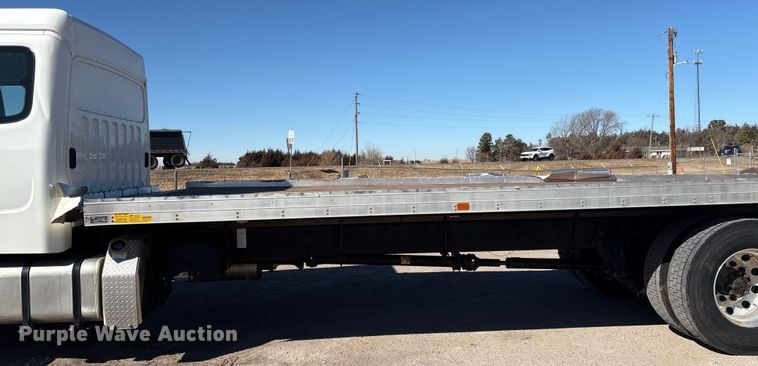 image for item FG2690 2024 Freightliner M2 flatbed truck