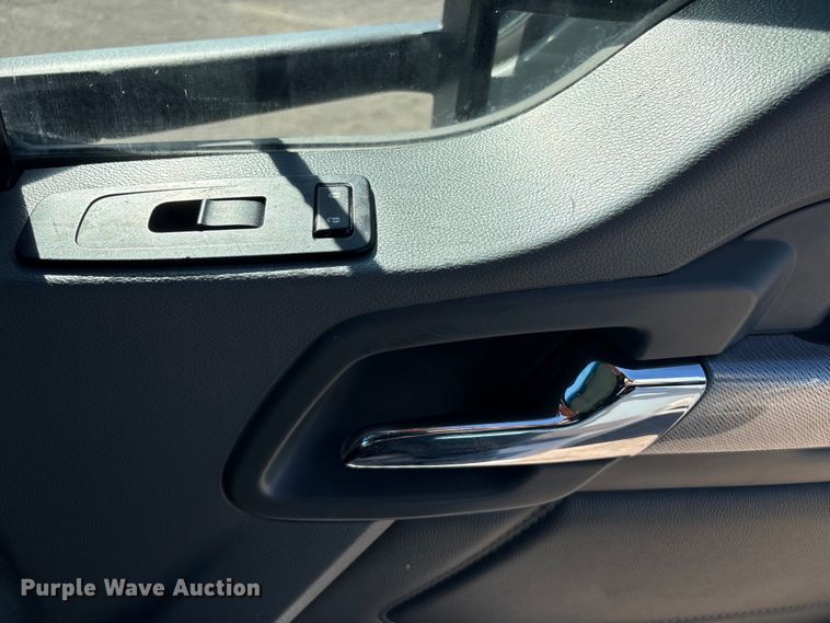 image for item FG2693 2018 Kenworth T680 semi truck