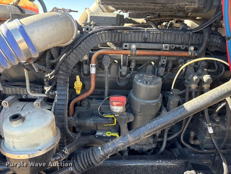 image for item FG2693 2018 Kenworth T680 semi truck