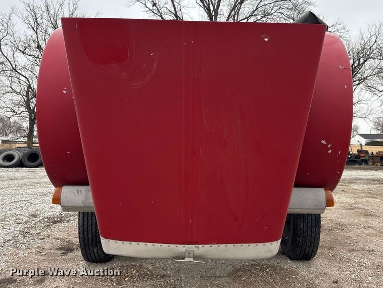 image for item FG2721 2002 Peterbilt 357 semi truck