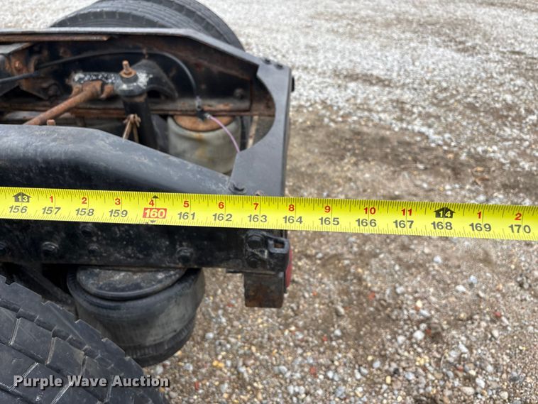 image for item FG2721 2002 Peterbilt 357 semi truck