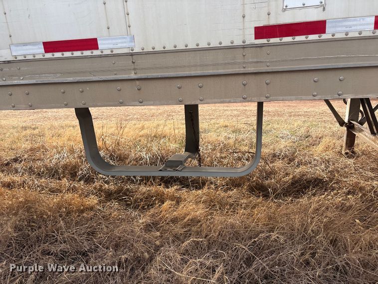 image for item FI0147 1998 Pine dry van trailer