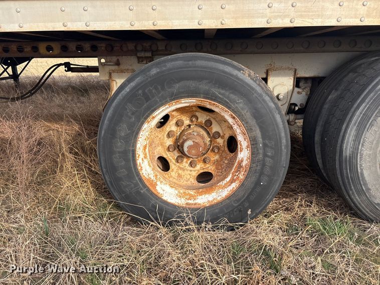 image for item FI0147 1998 Pine dry van trailer