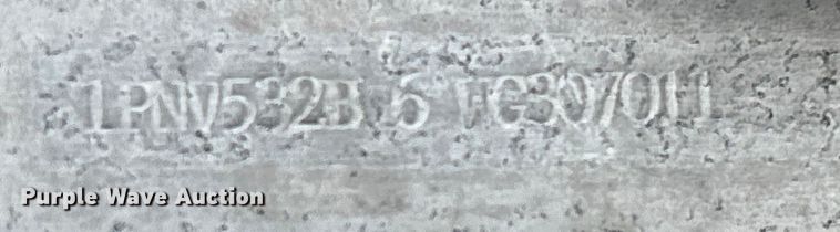 image for item FI0147 1998 Pine dry van trailer