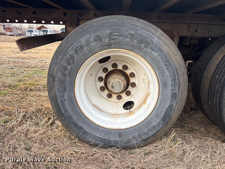 image for item FI0148 1997 Great Dane dry van trailer