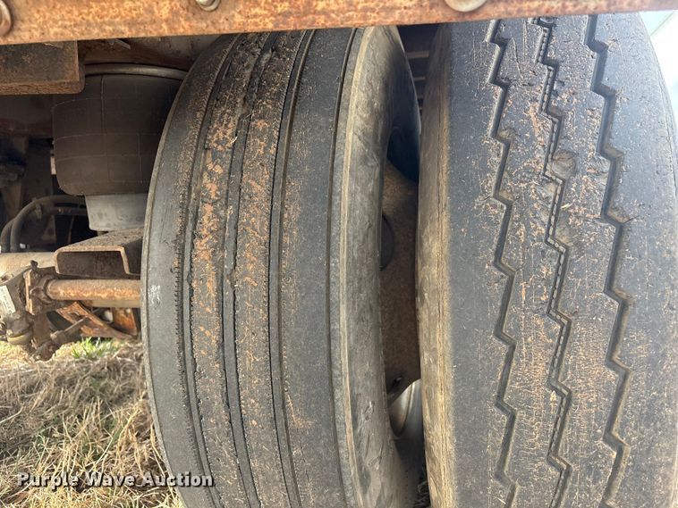 image for item FI0148 1997 Great Dane dry van trailer