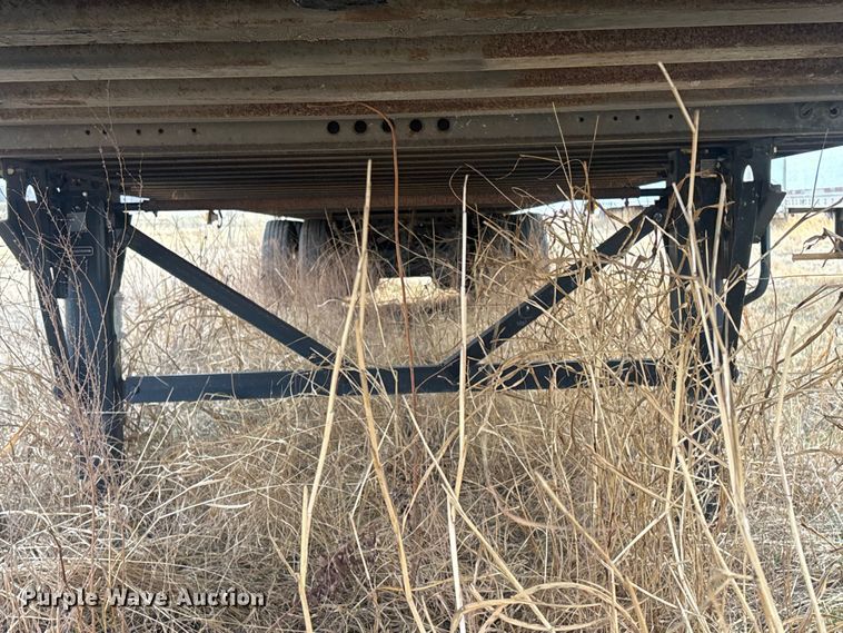 image for item FI0149 2007 Wabash dry van trailer