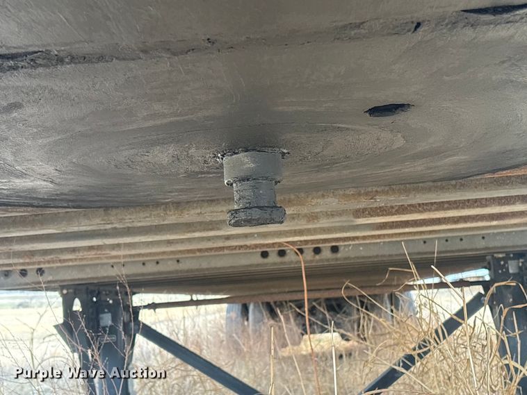 image for item FI0149 2007 Wabash dry van trailer