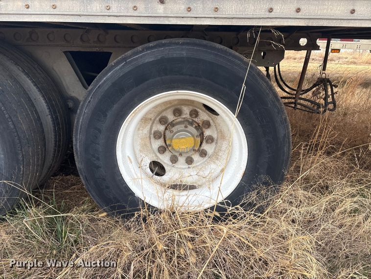 image for item FI0149 2007 Wabash dry van trailer