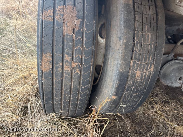 image for item FI0149 2007 Wabash dry van trailer