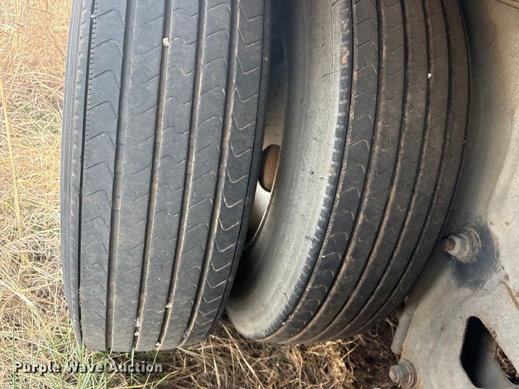 image for item FI0149 2007 Wabash dry van trailer