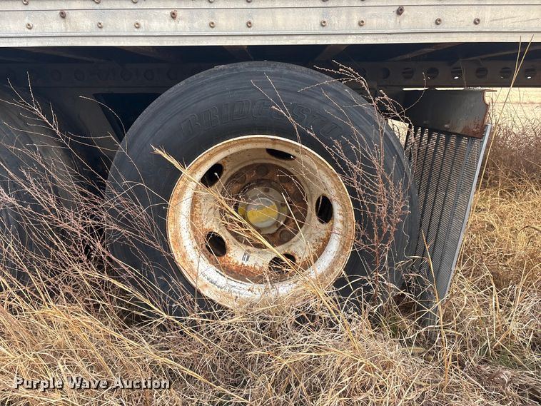 image for item FI0149 2007 Wabash dry van trailer