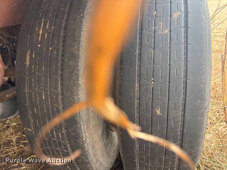 image for item FI0150 1996 Wabash dry van trailer