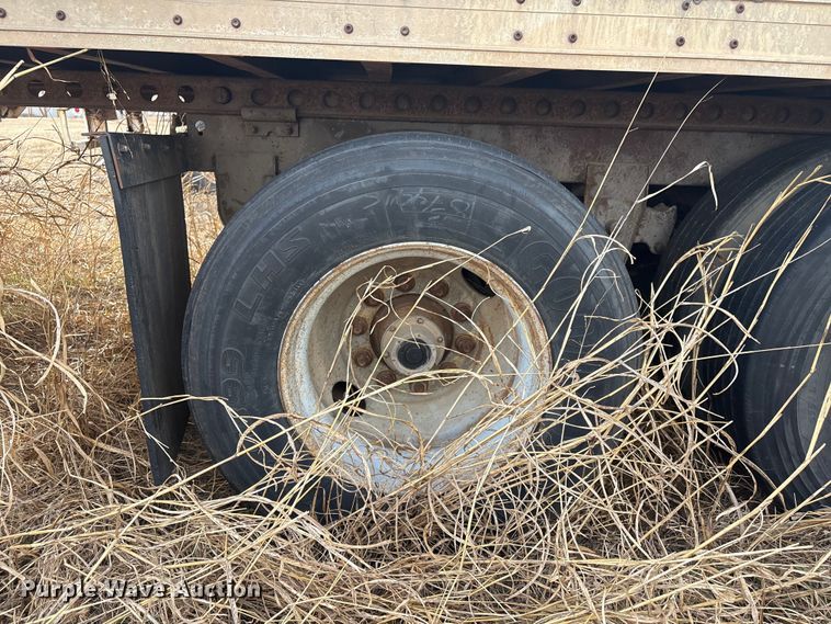 image for item FI0150 1996 Wabash dry van trailer