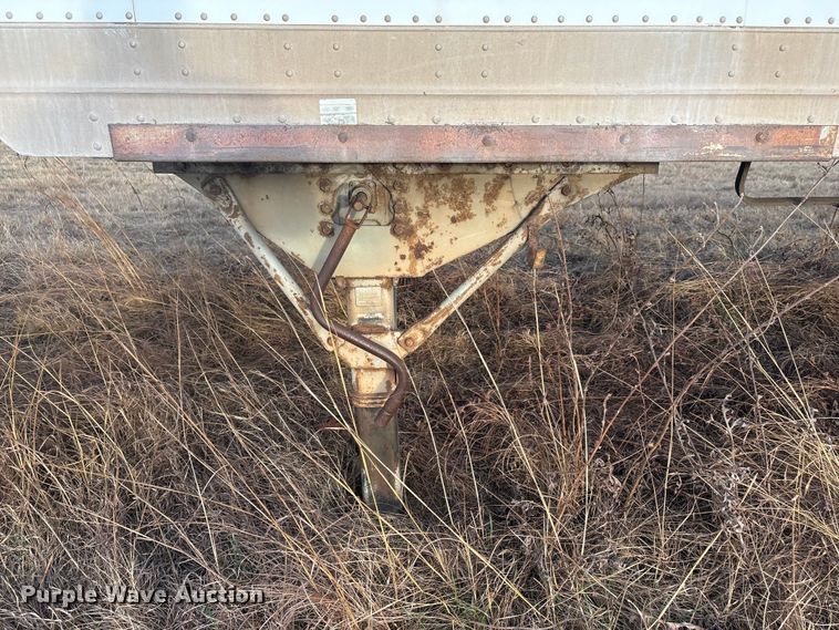 image for item FI0151 1999 Great Dane dry van trailer