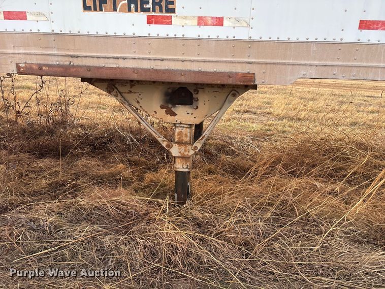 image for item FI0151 1999 Great Dane dry van trailer