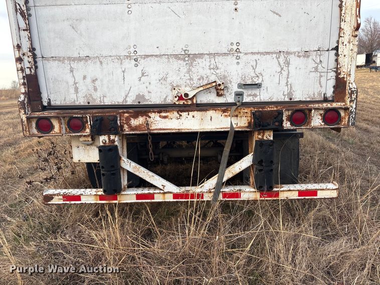 image for item FI0151 1999 Great Dane dry van trailer