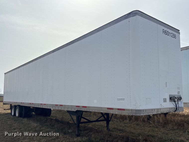 image for item FI0152 2003 Wabash dry van trailer