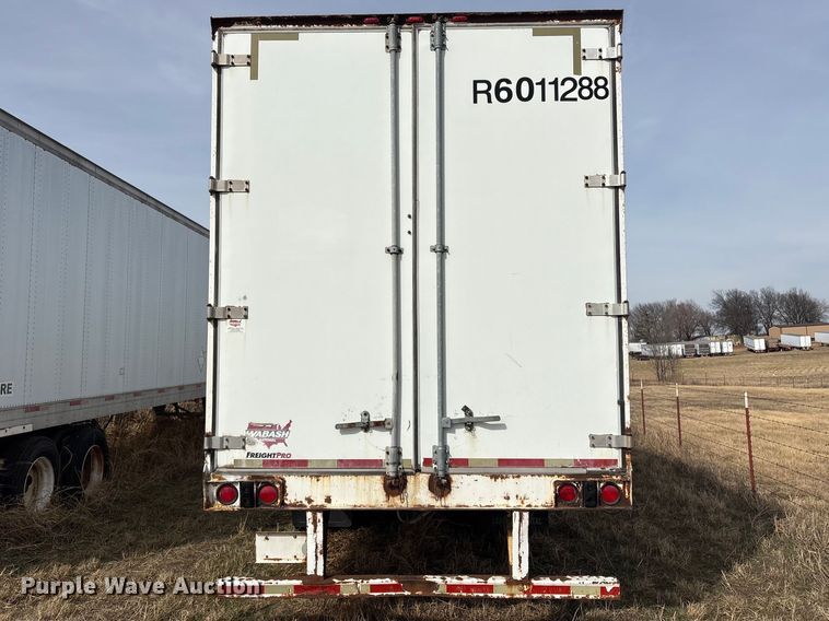 image for item FI0152 2003 Wabash dry van trailer