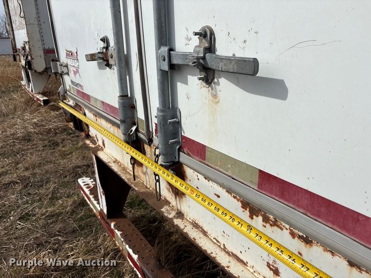 image for item FI0152 2003 Wabash dry van trailer