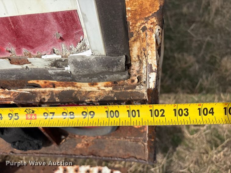 image for item FI0152 2003 Wabash dry van trailer