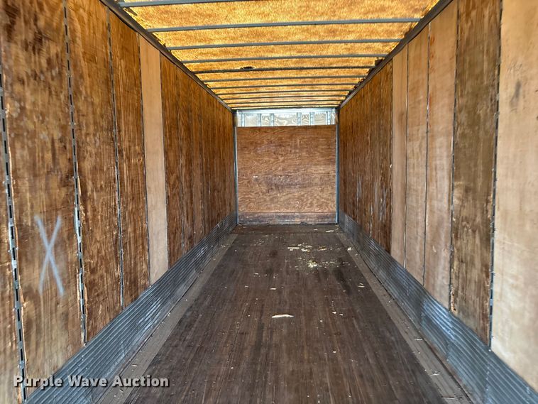 image for item FI0152 2003 Wabash dry van trailer