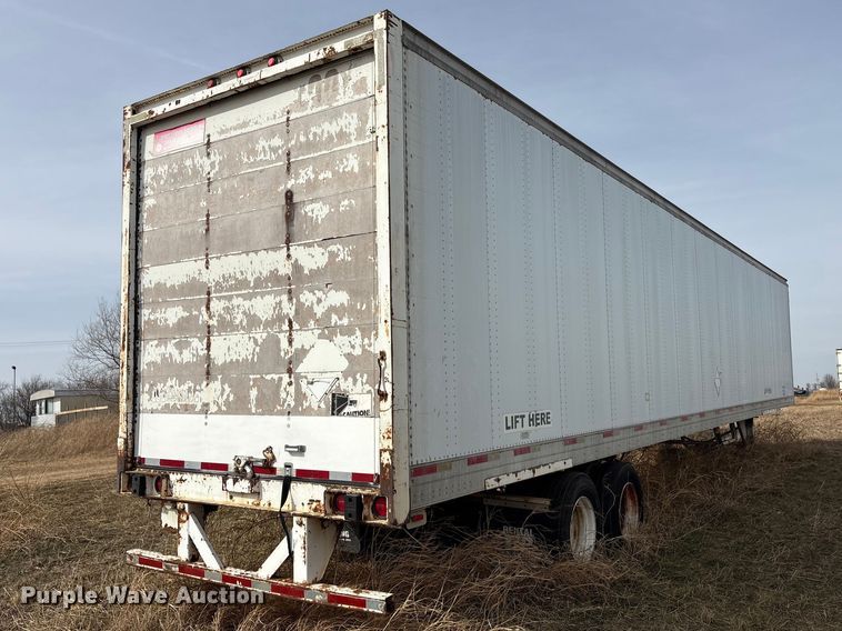 image for item FI0153 1999 Trailmobile Dry Van Trailer