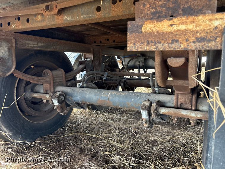 image for item FI0153 1999 Trailmobile Dry Van Trailer