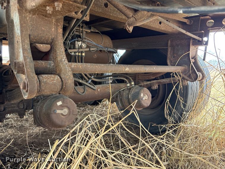 image for item FI0153 1999 Trailmobile Dry Van Trailer