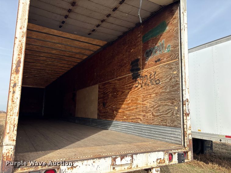 image for item FI0153 1999 Trailmobile Dry Van Trailer