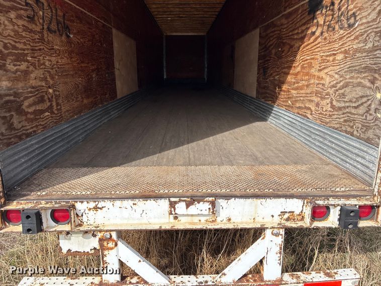 image for item FI0153 1999 Trailmobile Dry Van Trailer